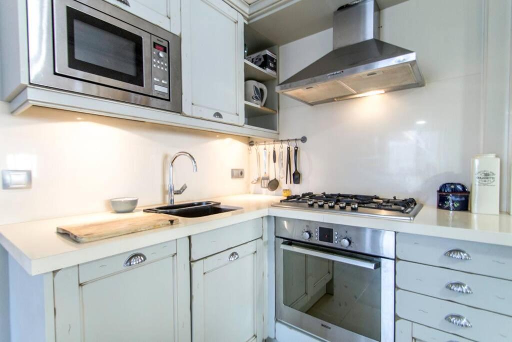 Primera linea de mar. Apartamento turístico Salou Exterior foto